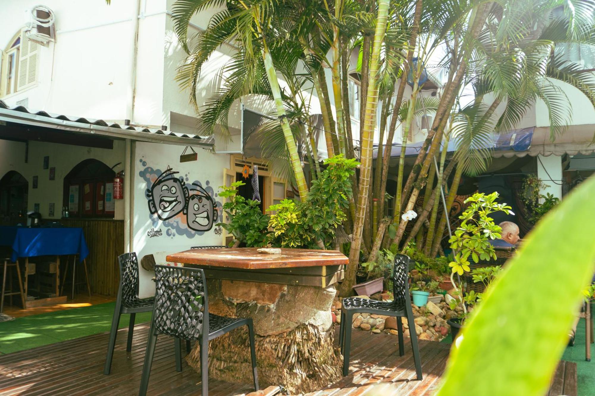 Oceanic Hostel Balneário Camboriú エクステリア 写真