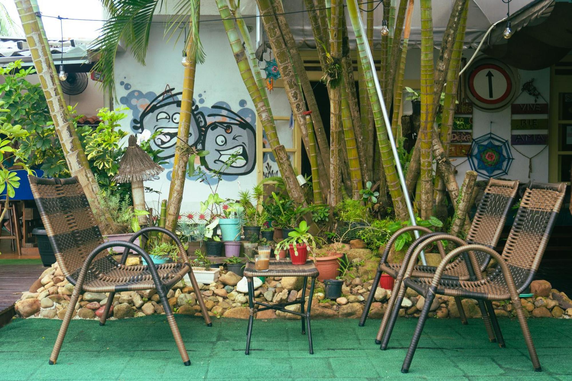 Oceanic Hostel Balneário Camboriú エクステリア 写真