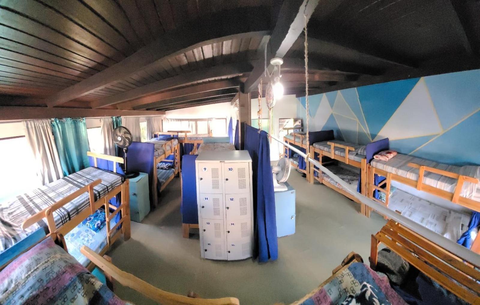 Oceanic Hostel Balneário Camboriú エクステリア 写真