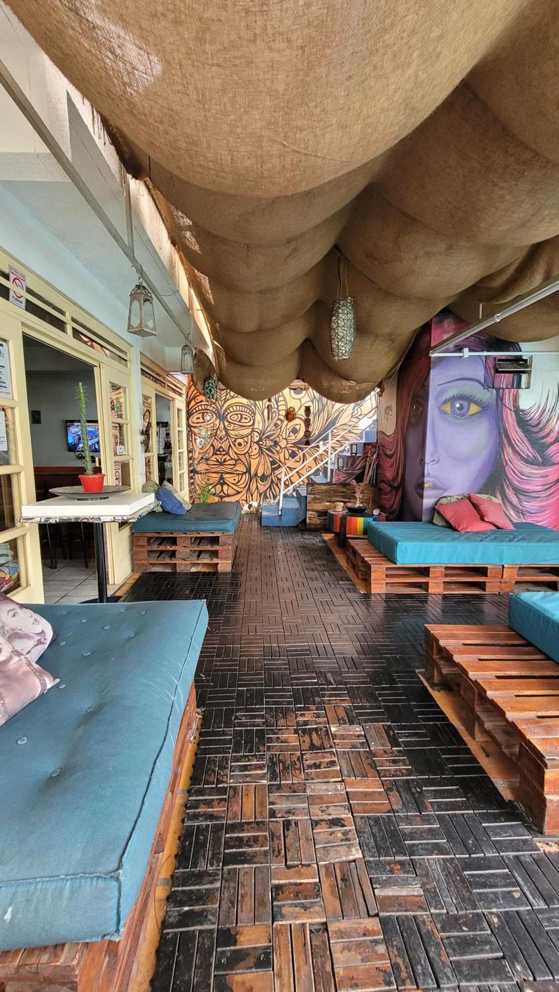 Oceanic Hostel Balneário Camboriú エクステリア 写真