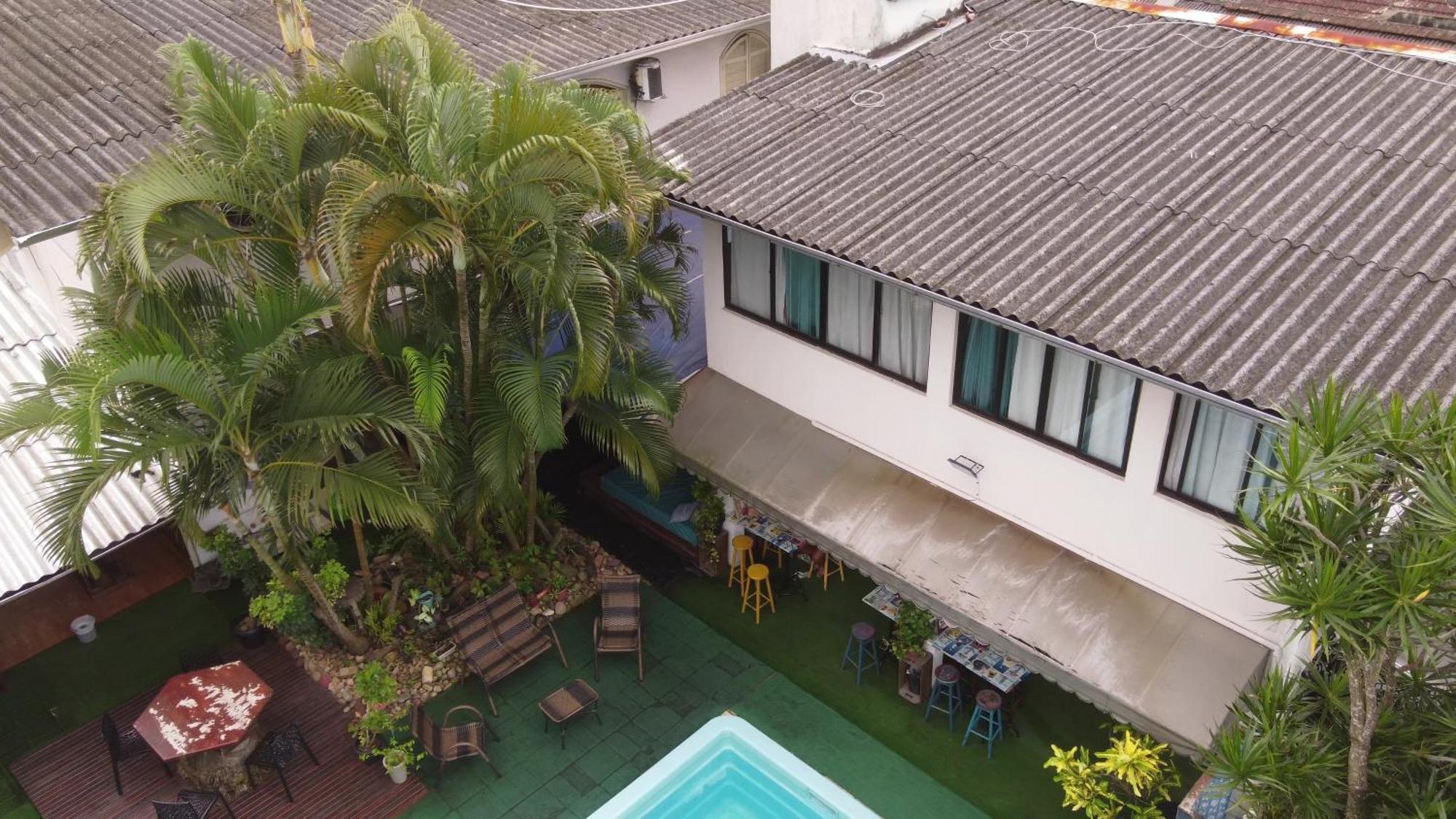 Oceanic Hostel Balneário Camboriú エクステリア 写真
