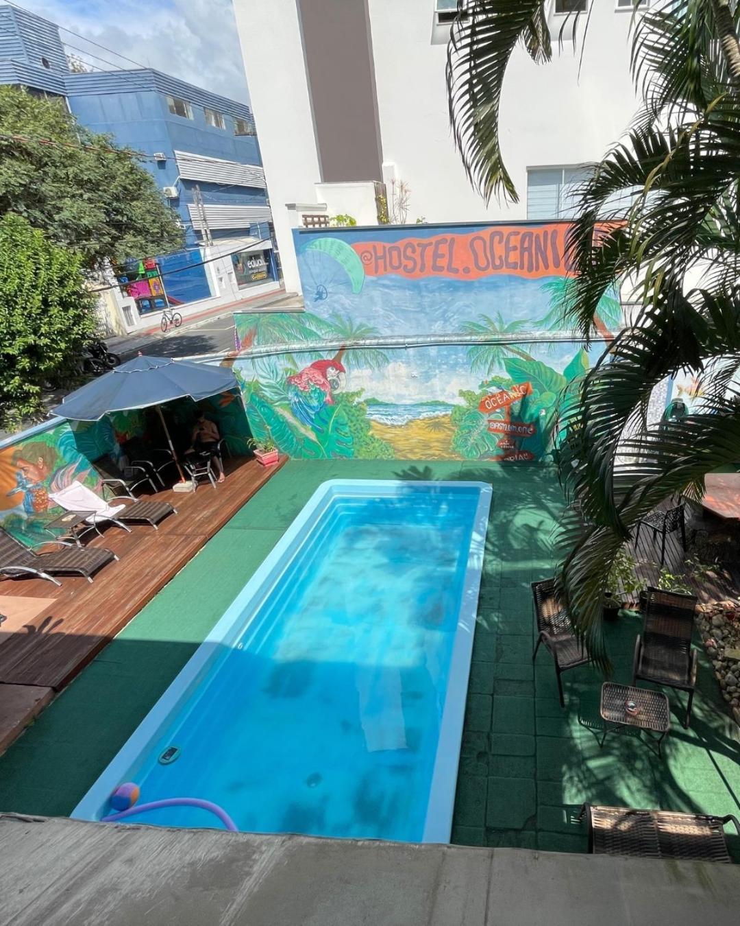 Oceanic Hostel Balneário Camboriú エクステリア 写真