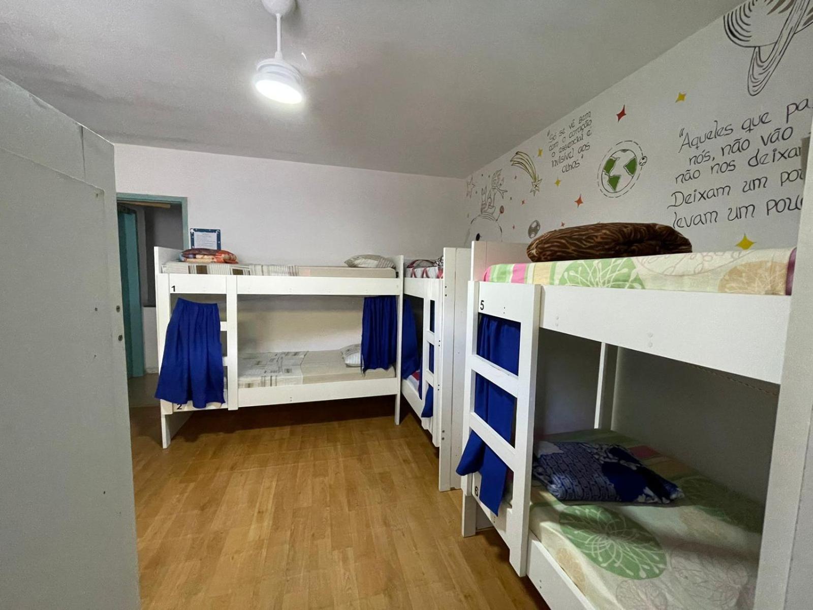 Oceanic Hostel Balneário Camboriú エクステリア 写真